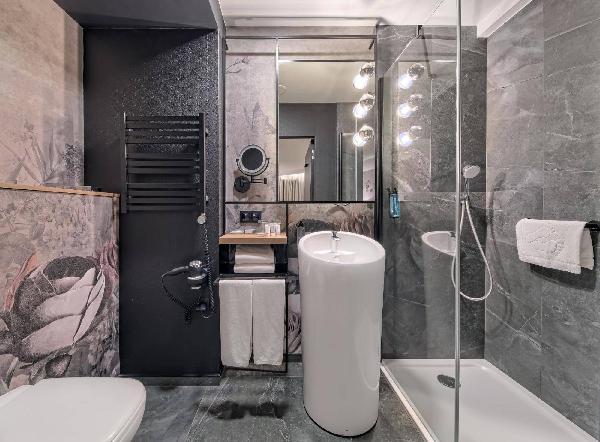 Focus Hotel Premium Warszawa ภายนอก รูปภาพ