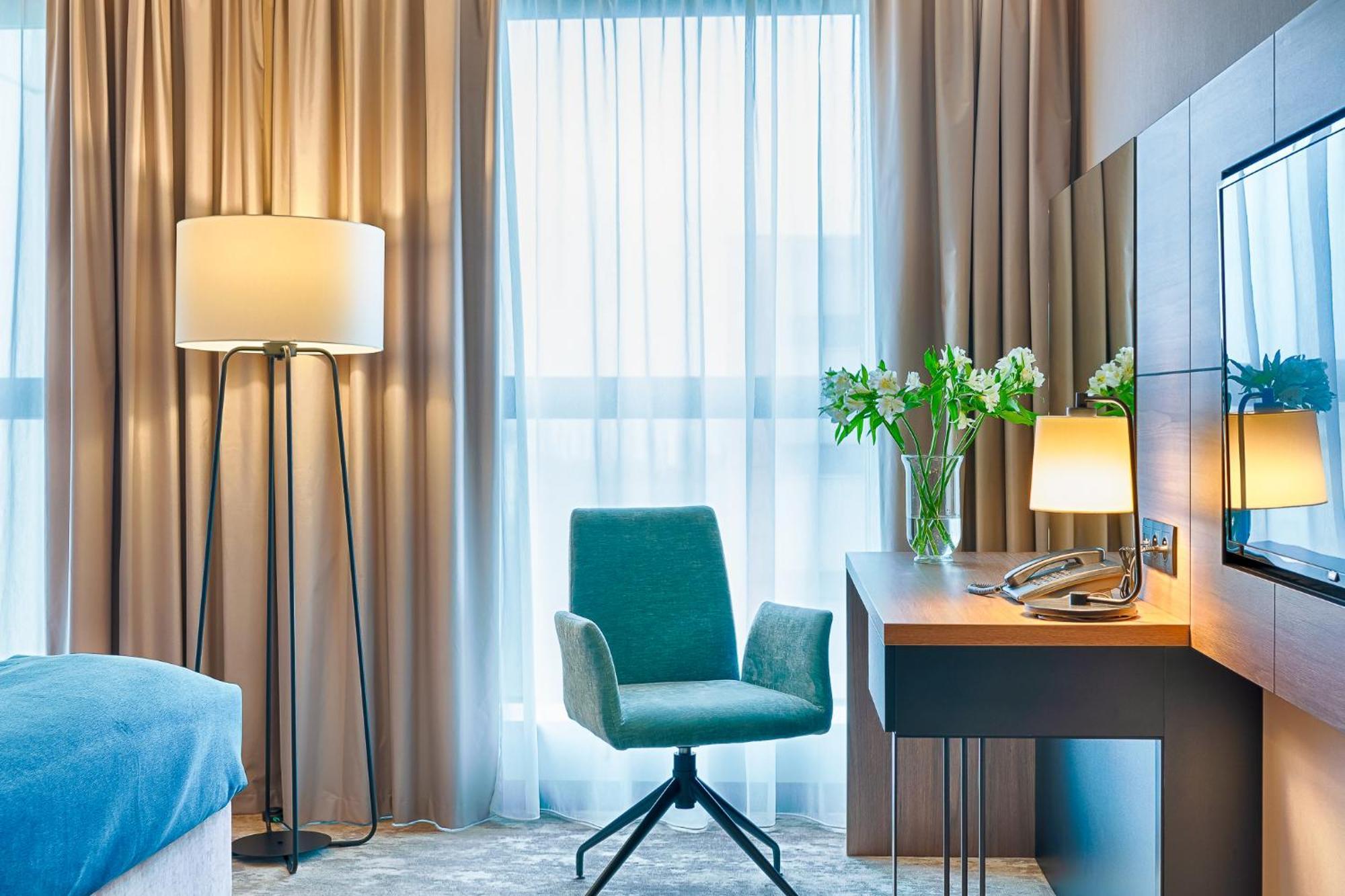Focus Hotel Premium Warszawa ภายนอก รูปภาพ